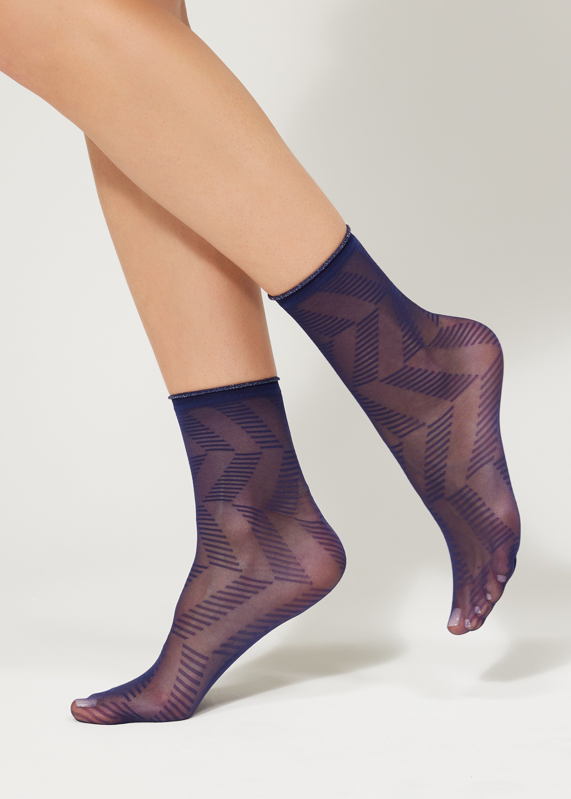 GEOMETRIC SOCKS