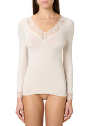 LIGHT CASHMERE SWEATER "V" NECK LACE